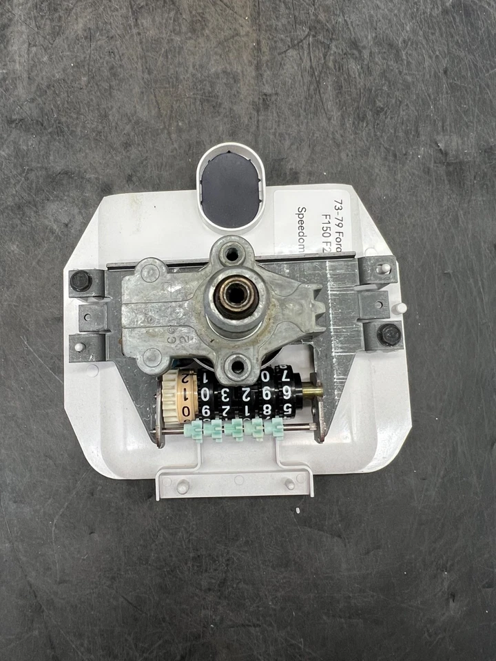 Ford F-100 F-150 F-250 1973-1979 OE velocímetro calibre de grupo D7TF-17263-AA Foto 4 de 4