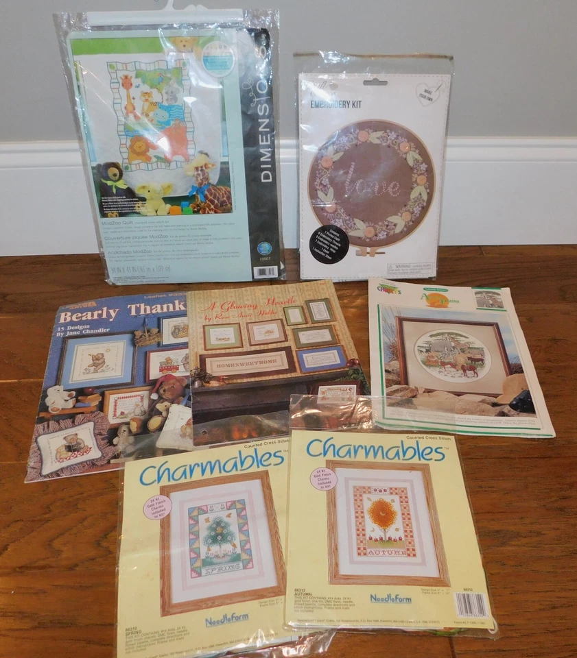 Kits de punto de cruz LOTE 7 folletos patrones tela hilo dental + emb. Dimensiones++ ¡En muy buen estado! Foto 3 de 4