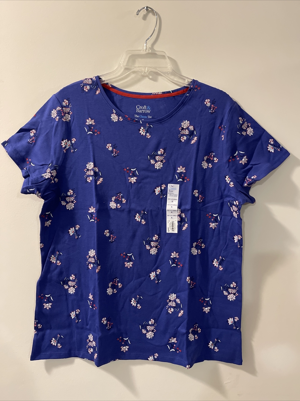 Croft Barrow Womens XL Blue Floral Short Sleeved Crewneck Shirt NWT! A2566