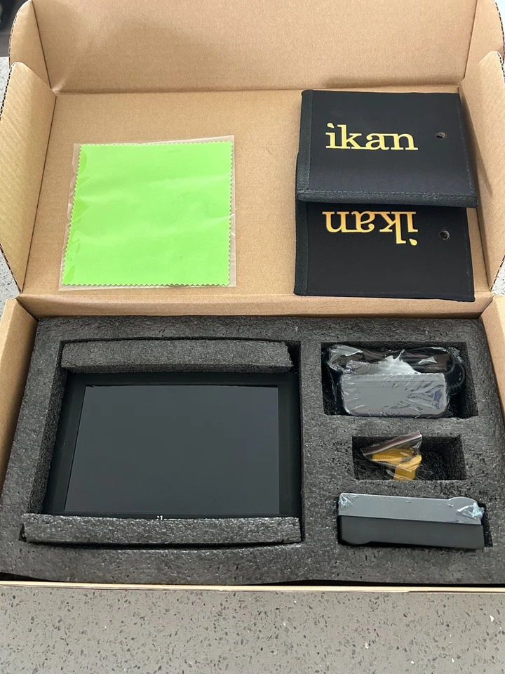 ikan DH7 7"4K 1920 x 1200 HDMI On-Camera Field Monitor Bundle Sunshade Black - Image 3 of 4