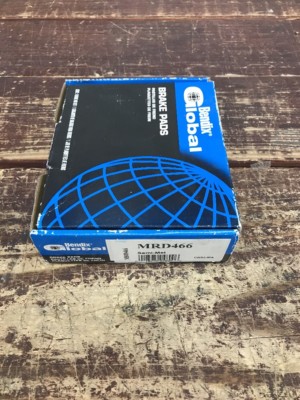 Bendix MKD466 Semi Metallic Front Brake Pads - Free Priority Mail Shipping