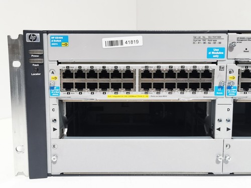 HP E5406 (J8697A) + 1x J9536A + 1x J9534A + 2x J9306A - 46 Port / Rack Mountable - Picture 9 of 10