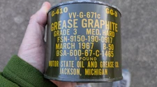 VINTAGE MILITARY G-410 GREASE GRAPHITE GRADE 3 full and unused 3/67 1 POUND CAN 