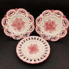 White Pink Hand Painted Floral Reticulated Plates Set Of 3 Baum Bros Style-Eyes
