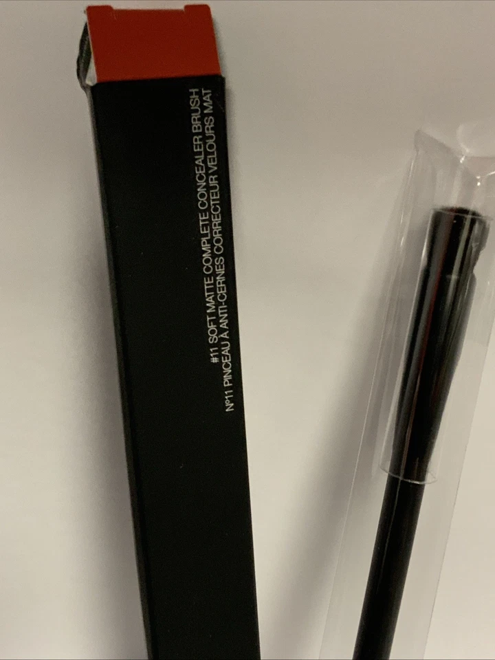 NARS Soft Matte Complete Concealer Brush Number 11 - NEW AND BOXED - Image 4 of 4