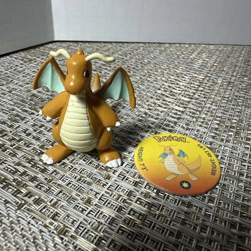 Vintage TOMY Dragonite 2" Figure Pokemon Nintendo CGTSJ 1999 • With Pog
