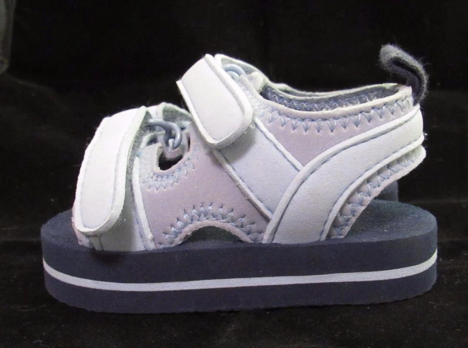 Recién Nacido Talla 2 Bebé Azul y Negro Deportes Bebé Sandalias Muñeca Renacida Se adapta a 3-6 meses Foto 3 de 4