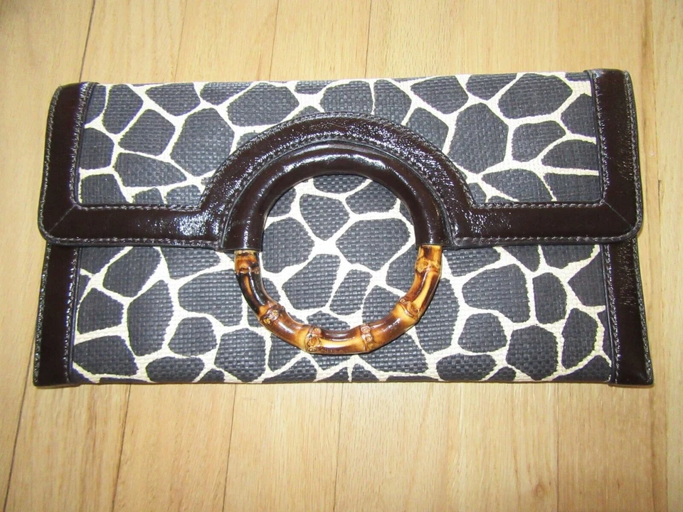 BOLSO DE MANO/BOLSO CLUTCH 22T/BANANA REPUBLIC ESTAMPADO JIRAFA/CIERRE MAGNÉTICO!