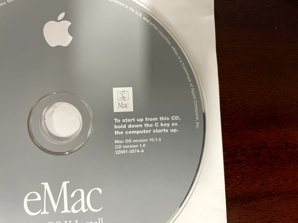 Macintosh eMac Mac OS X 10.1.4 Software Installation CD ROM Install Disc CD v1.0 - Image 2 of 2