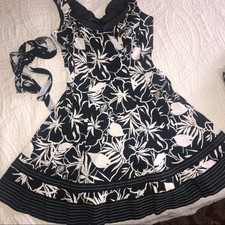 UEC NINE WEST BLACK & WHITE FLORAL A-LINE DRESS SZ 6