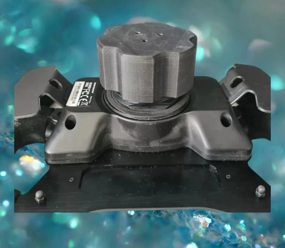 Thrustmaster | Wheel Display Wall Mount For Add-on Wheels - TM Open / Ferrari F1 - Image 3 of 4