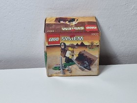 Lego Vintage Set System Adventurers 5900 Johnny Thunder, MISB, Rare, New, Sealed