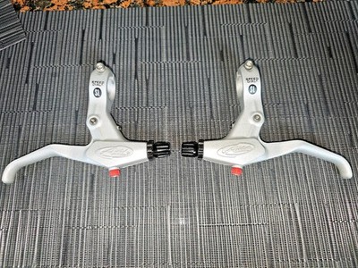 Avid Speed Dial SL, Bremshebel links + rechts. Top!