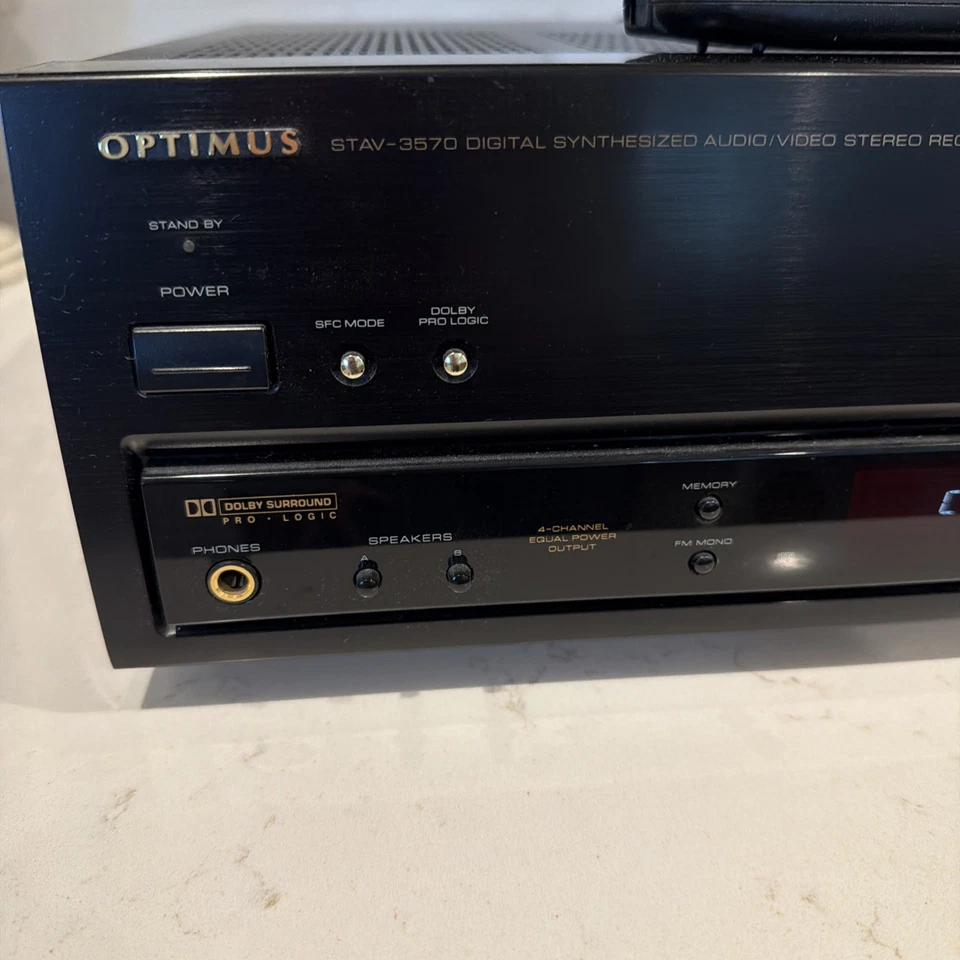 Optimus STAV-3570 Digital Synthesized A/V Stereo Receiver With Remote - Image 2 of 4