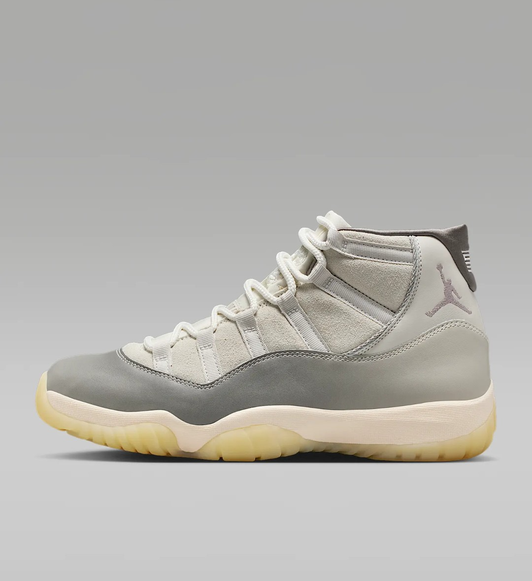 Size 9.5 - Air Jordan 11 Retro Tokyo 