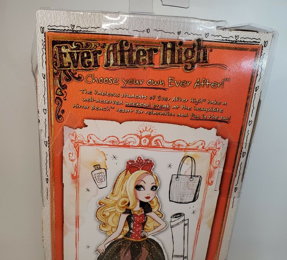 Ever After High APPLE WHITE MIRROR BEACH DOLL MATTEL Retired Snow White  Daughter