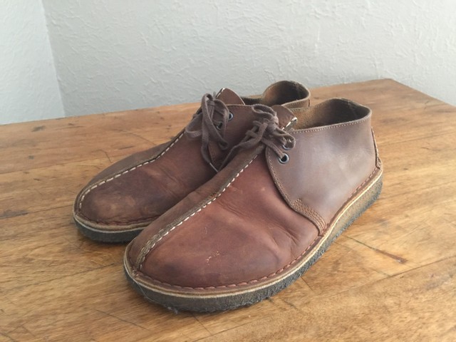 clarks desert trek tan