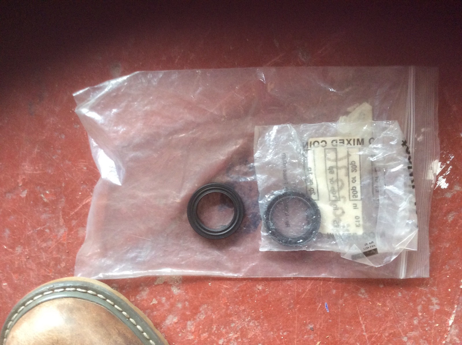 Genuine Ford Manual Transmission Oil Seal x2 1602036 | eBay