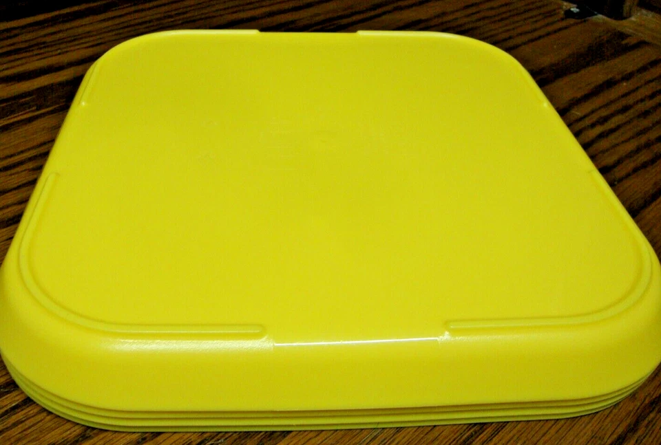 4pc IKEA  Bright Yellow Dinner Plates 9.5x9.5-Plastic Summer Picnic Poolside 986 - Image 2 of 4
