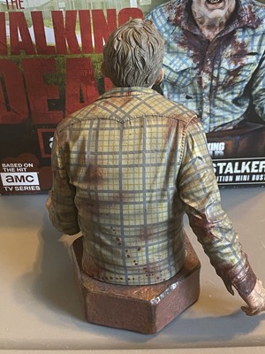 Gentle Giant Walking Dead Sophia Stalker Walker Zombie Mini-Bust – Offizieller Sammler-Figuren-Kopf