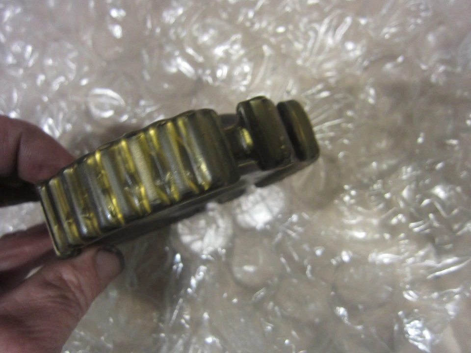 Ferrari 208, 308, 328, Mondial - Syncro Sleeve / Body - P/N 106050 Foto 3 de 4