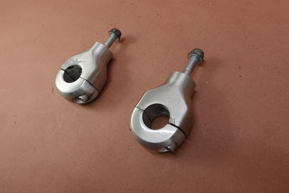 Elevadores de manillar Triumph America 2006-2015 Foto 4 de 4