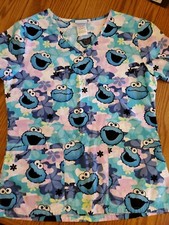 Sesame Street Scrub Top Medium EUC Cookie Monster
