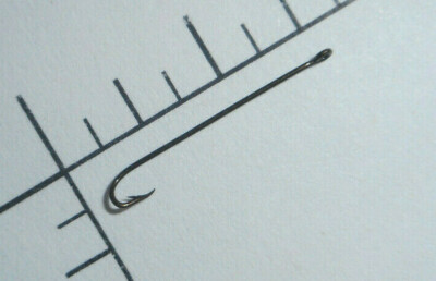 MUSTAD STREAMER HOOKS FLY TYING #20 CARLISLE POINT CURVEDIN RINGED BRONZED 93400