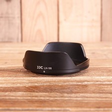 Used JJC LH-98 Lens Hood