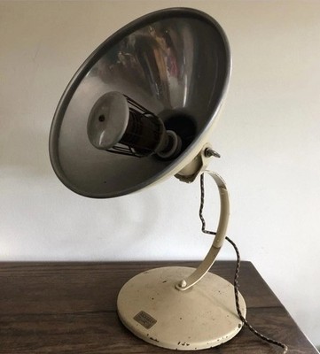 Vintage unrestaurierte Hinders Radiaray funktionierende Emaille Wärmelampe