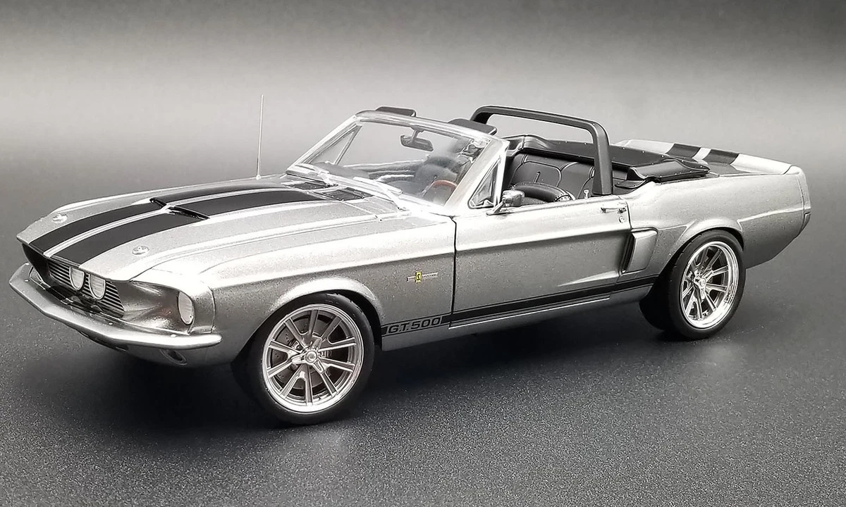 Preços baixos em Ford Ford Shelby Mustang GT500 Escala 1:18