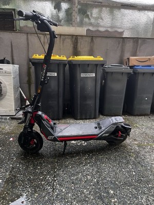 Segway Ninebot ZT3 Pro E Scooter 1 Woche Alt Wie Neu, OVP, Rechnung
