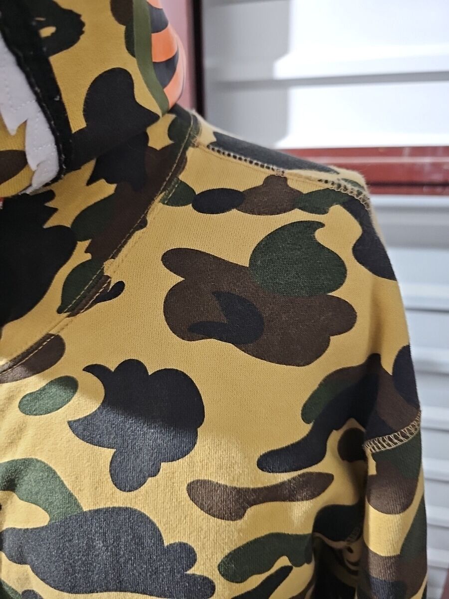 Bape Jacket XL A Bathing Ape World Gone Mad Japan 100 Bape Jacket XL A Bathing Ape World Gone Mad Japan 100