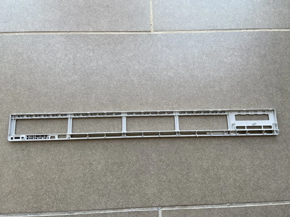 Cisco Catalyst C9300L-48P-4X-E  or 4X-A PoE 4X10G Faceplate for Replacement - Image 4 of 4