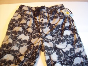 skull pile shorts