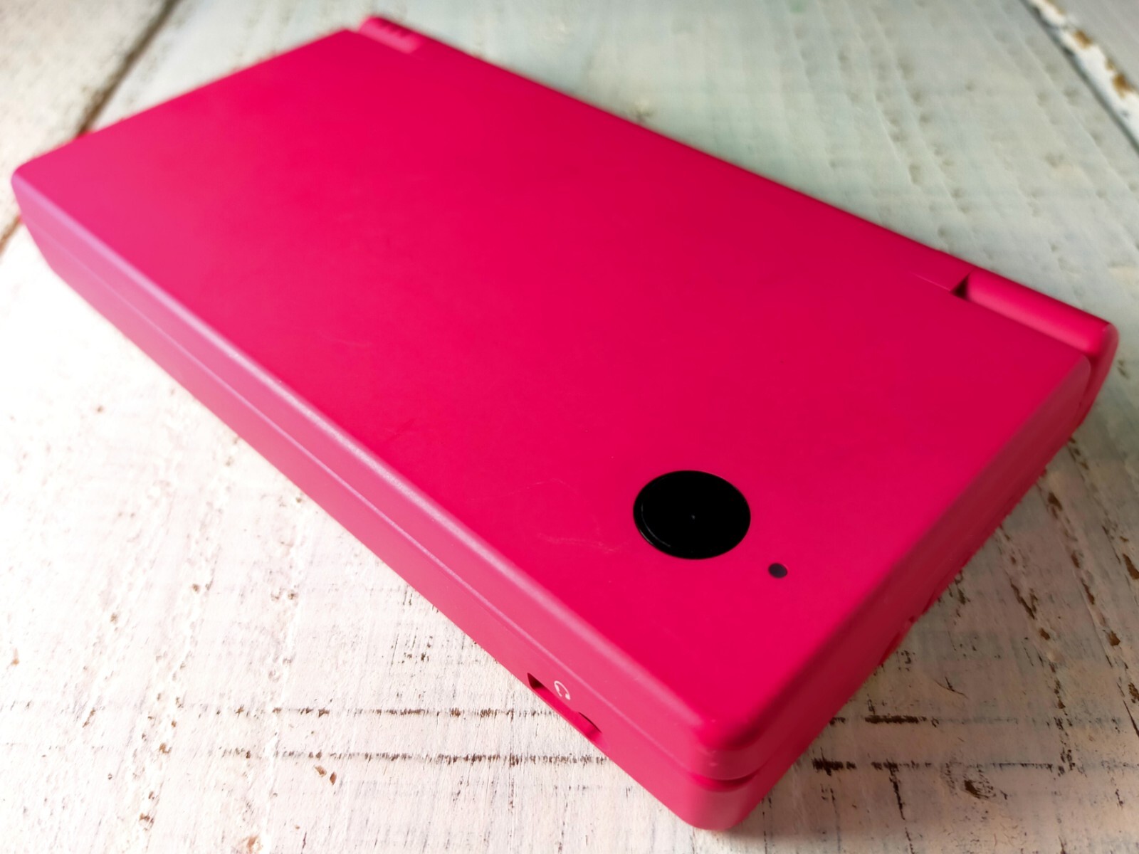 Nintendo DSi Portable Pink Console, Beautiful Body + Working Good