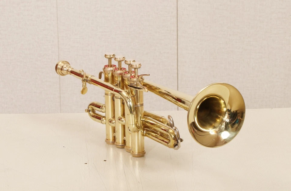 Piccolo труба Bb шаг с в том числе мундштук и чехол для переноски перчатки. - Изображение 2 из 4