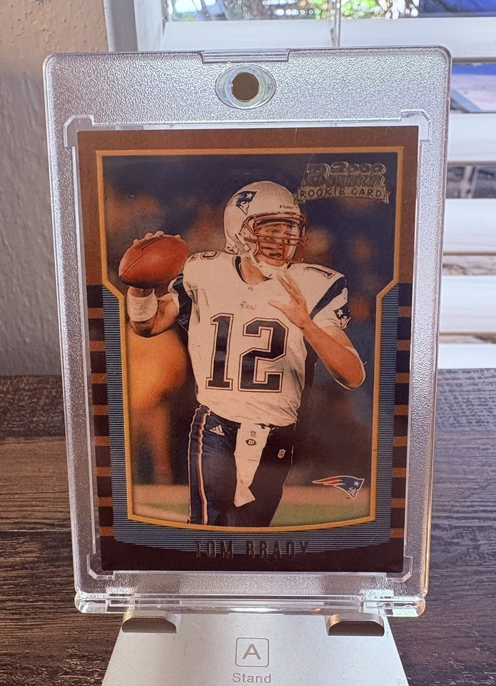 2000 Bowman Tom Brady Rookie (RC) #236 CLEAN COPY  - Image 4 of 4