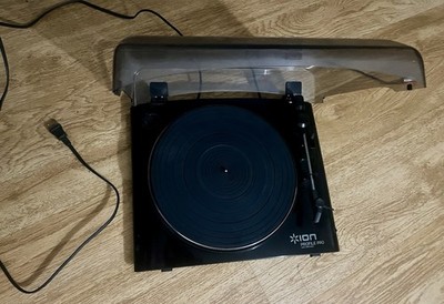 Ion Pro Profile USB VINYL-TO-MP3 Turntable with Input Converter Record Player