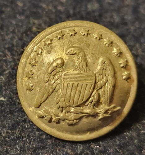 PRE CIVIL WAR MASSACHUSETTS 18TH REGIMENT 1PC PEWTER BUTTON ALBERT# MS-104-Av