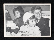1964 Topps The Story of John F Jacqueline Kennedy Jackie Jr Caroline #48 0nr3