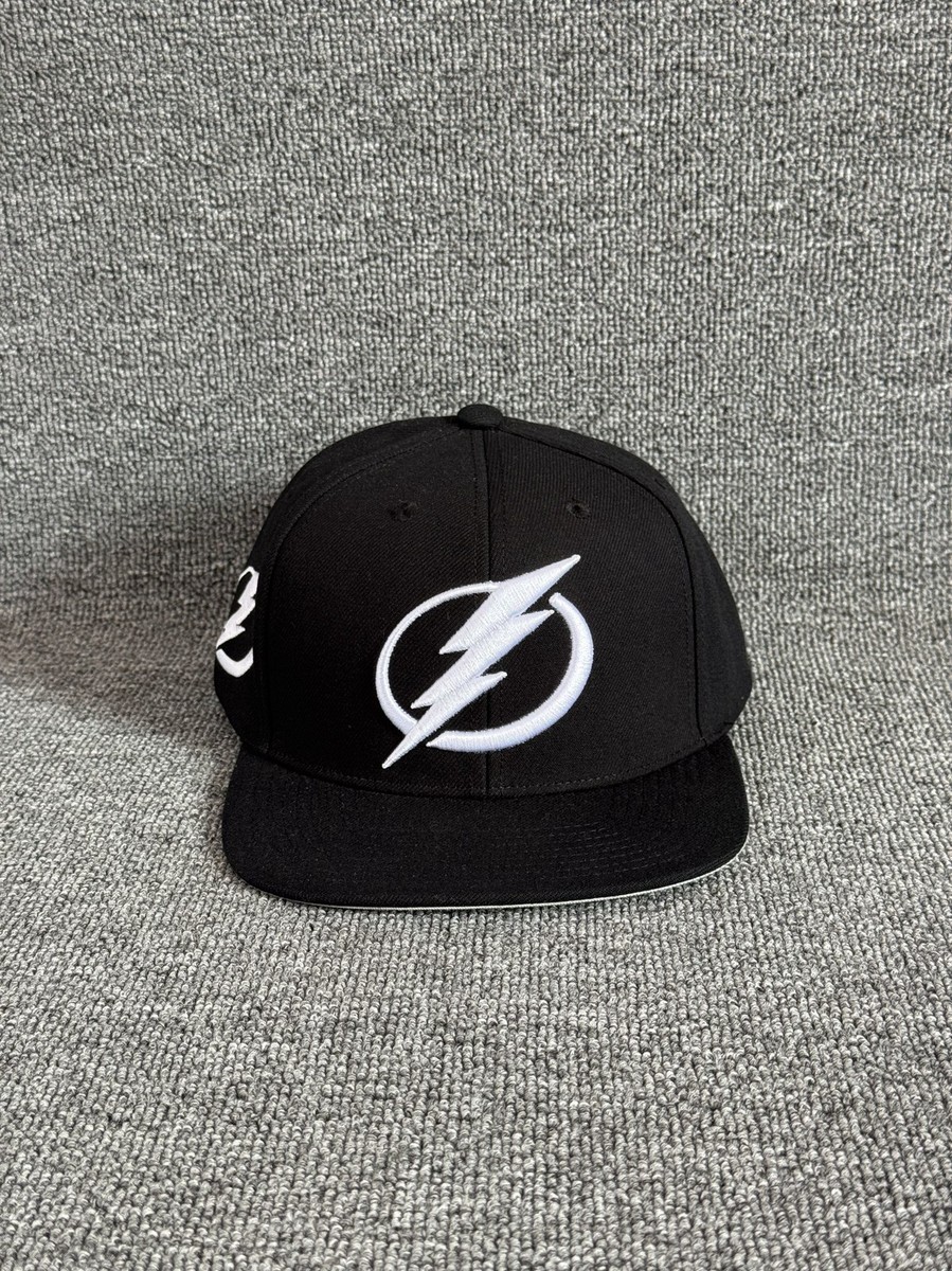Mitchell & Ness Tampa Bay Lightning Snapback Hat Black Flat Brim