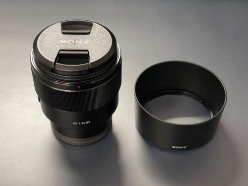 Objectif Sony Fe 85 mm F1,8 pour monture E plein format SEL85F18 d'occasion - Photo 1/3