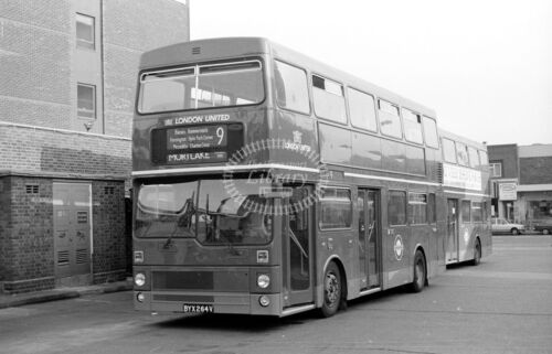 PHOTO London Transport London United MCW Metrobus Class M M264 BYX264V Staines - 第 1/1 張圖片