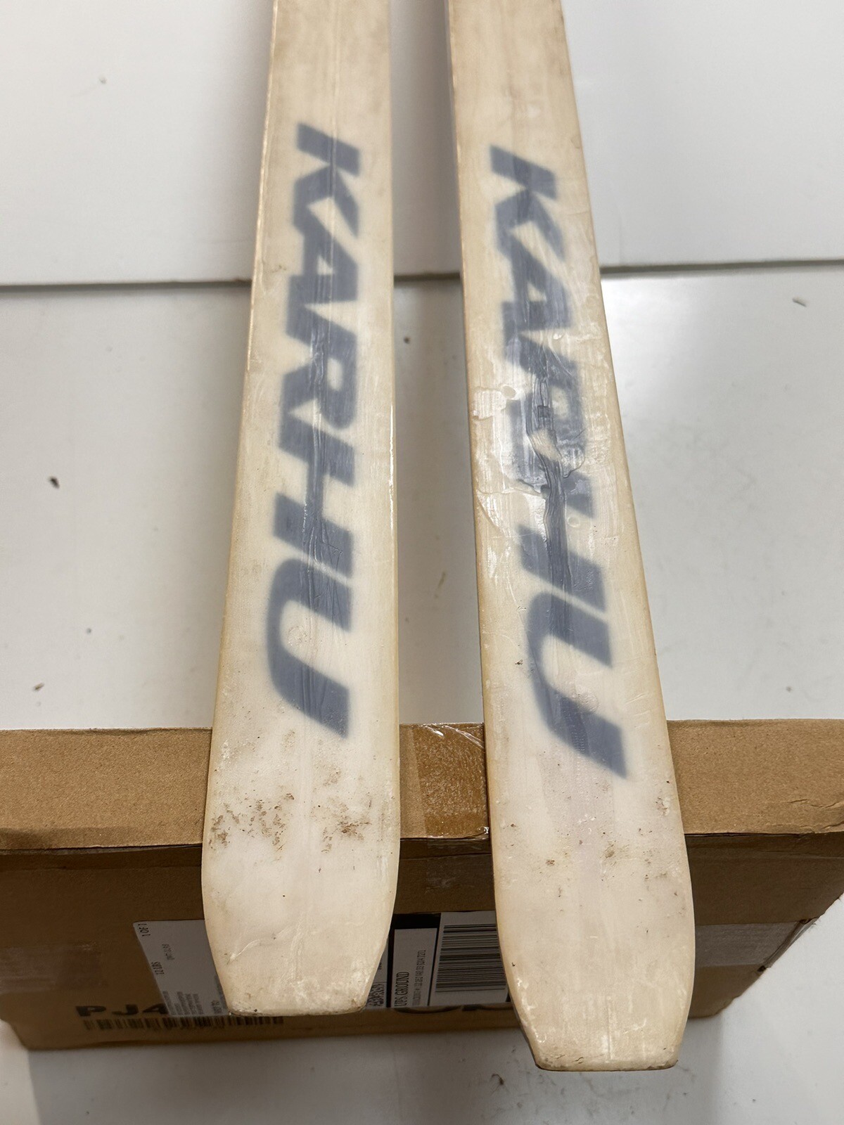 Karhu Equinox 195cm Waxable cross country skis XC Salomon SNS bindings