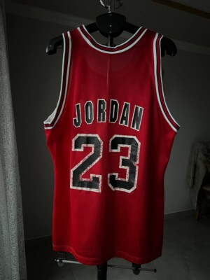 CHICAGO BULLS 90s NBA JERSEY VTG VINTAGE CHAMPION MICHAEL JORDAN