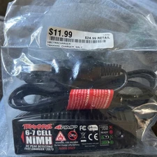 TRAXXAS 2975 4 AMP 6-7 CELL NIMH DC Peak Detection Fast Charger - NEW. FREE SHIP