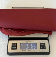 LEATHER UPHOLSTERY SCRAP 8.5OZ MAROON RED FULL GRAIN GENUINE REMNANT 1mm CRAFT