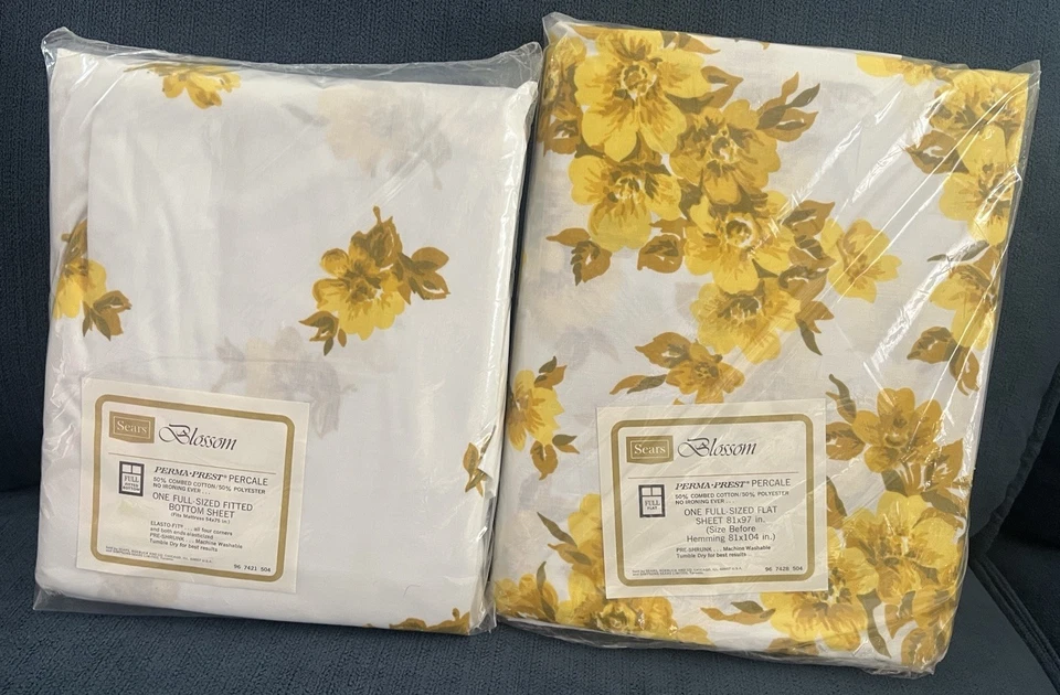 Vintage 70s Sears Blossom Yellow Floral Double Full Sheet Set Flat Fitted 2 PCS - Image 3 of 4