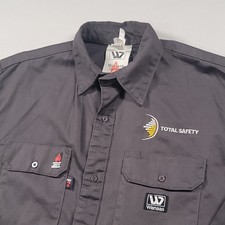 Wenaas Men FR Work Shirt L Gray HRC 2 NFPA 2112 Total Safety Logo